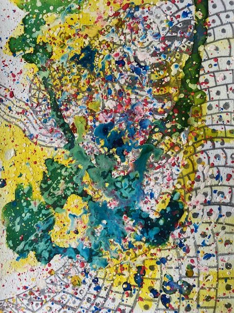 Edificación de colores primarios. Ejercicio de manchas con intervención de lápiz grafito.